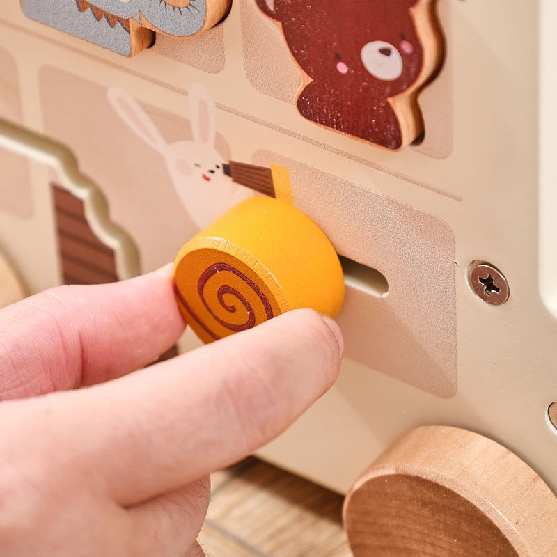 Montessori Animal Bus