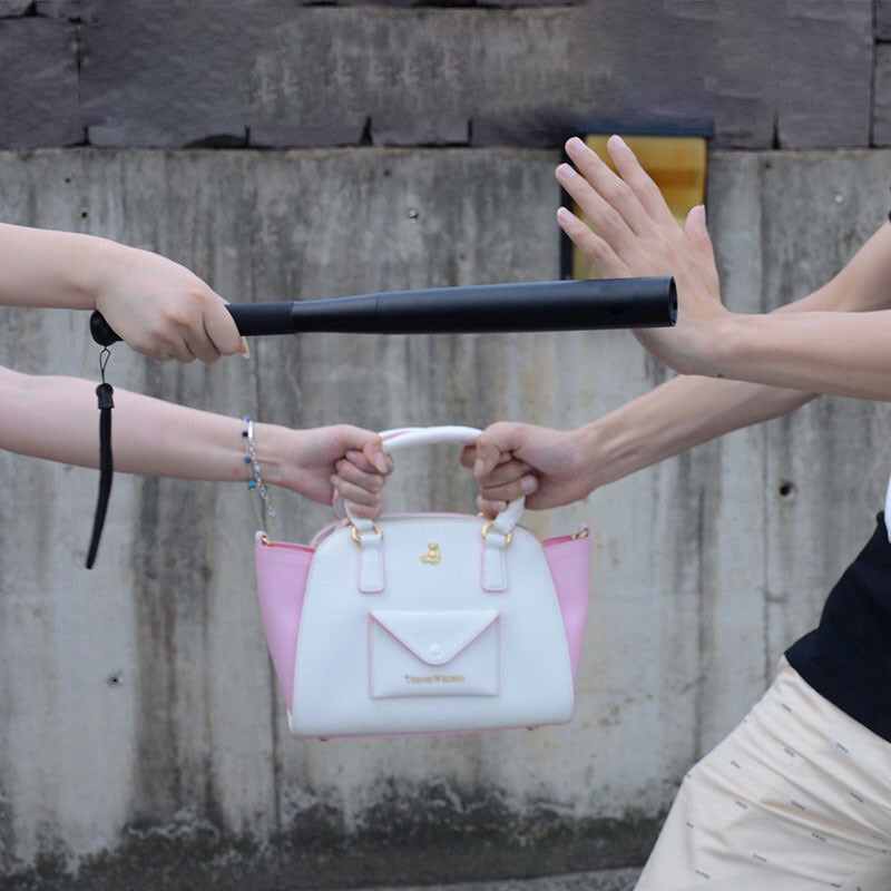 Apex denevér alakú LED zseblámpa alumínium ötvözetből, 3 mód vészhelyzetekre